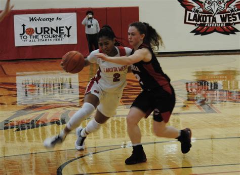 Lakota West Rolls At Journey To The Tourney While Edgewood Suffers