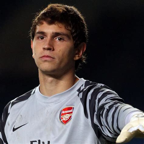 With these statistics he ranks number 1892 in the premier league. Did Arsenal Accurately Project Goalkeeper Emiliano ...