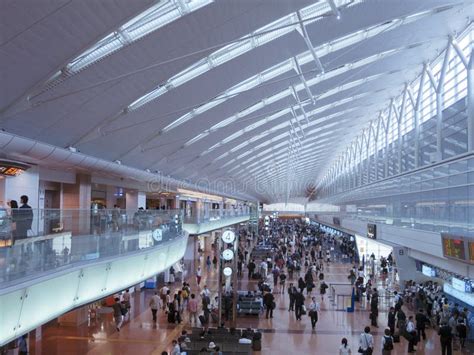 Haneda Airport Tokyo Editorial Stock Photo Image Of Terminal 26489338