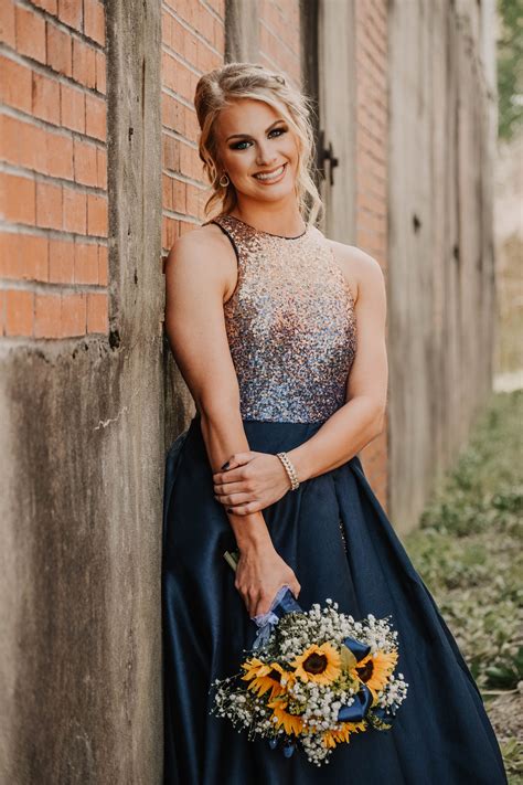Prom Pictures Create Your Appointment Today Prom Pictures Prom