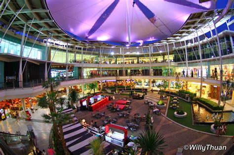A lot of restaurant and cafe , also clothes shop. Central Phuket - Central Festival Shopping Mall - by ...