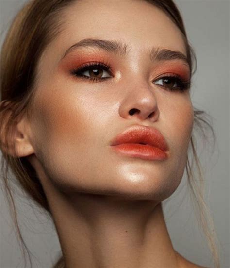 Coral Makeup Trend Coral Makeup Looks And Coral Makeup Ideas Nykaas