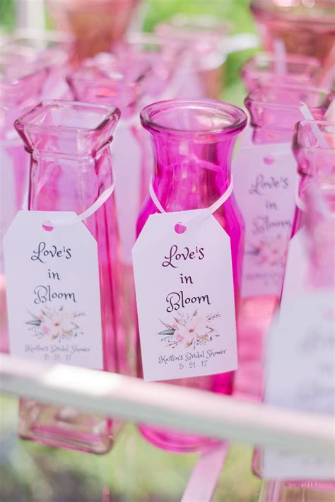 50 Creative Wedding Favors That Will Delight Your Guests Rustic