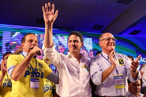 Em convenção do PSDB Doria acena a partidos de centro e velha guarda