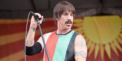 Red Hot Chili Peppers Anthony Kiedis Hospitalized Pitchfork