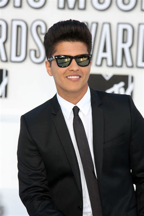 Bruno Mars Everything You Need To Know Biography