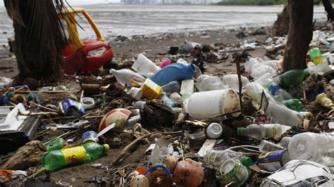Study How Much Of An Environmental Threat Is Ocean Garbage The Atlantic