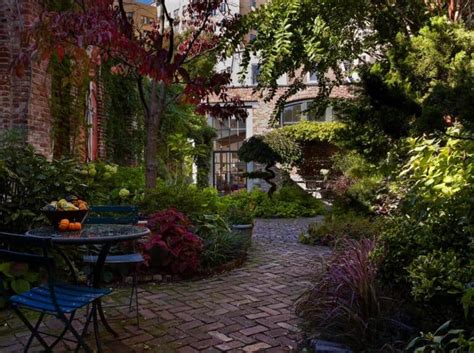 16 Insanely Beautiful Courtyard Garden Ideas With A Wow Factor
