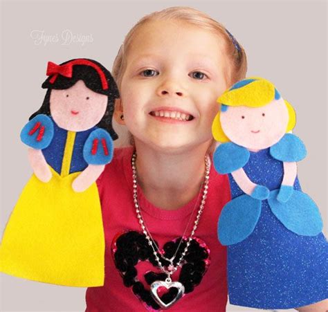 Disney Princess Puppets Tutorial And Free Pattern Puppet Tutorial