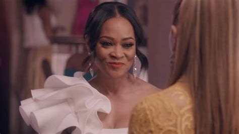 ambitions first look robin givens and essence atkins at odds in scandalous own series