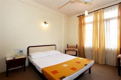Room Picture Of Palace Hotel Negombo Tripadvisor