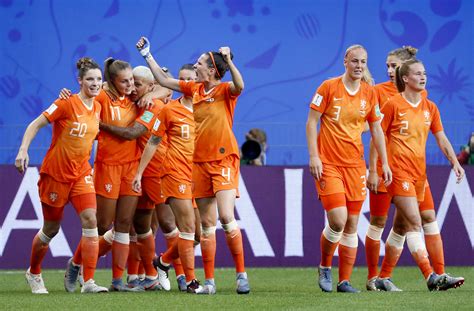 Oranje Leeuwinnen Naar Kwartfinales Wk Voetbal