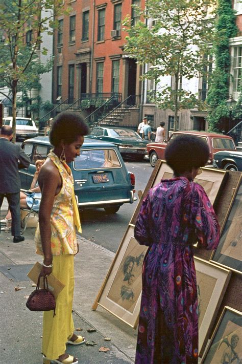 New York City In All Its Neon Lit Glory 1969 1971 Flashbak African American Fashion
