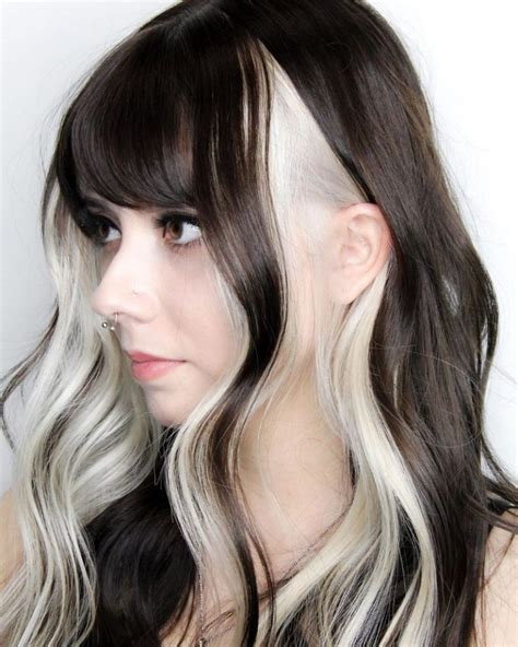 60 Pictures Of Dyed Bangs And Colored Fringe That Are Hot In 2024