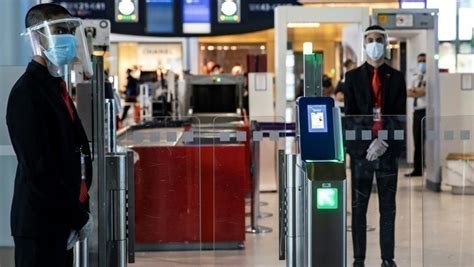 Toutefois, certaines restrictions s'appliquent et ça vaut la peine de démêler le tout. Covid-19 : un "passeport vaccinal" peut-il devenir ...