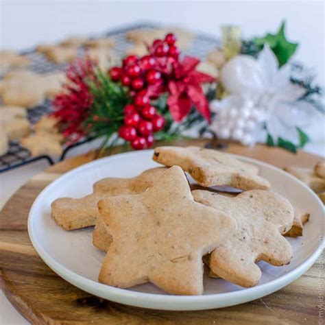 The cookies can be rolled and cut into shapes for decorating. Low Sugar Christmas Cookie Recipe - Allergy Friendly