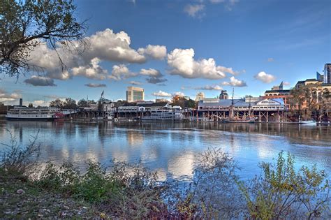 Old Sacramento - A Place Full of History - Gate to Adventures