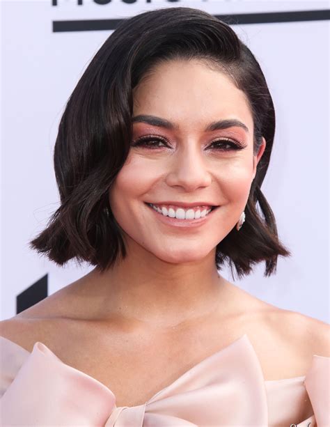 Vanessa Hudgens Scrolller