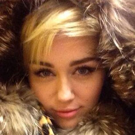 Mileys Naked No More See Her Snow Bunny Look E Online Ca