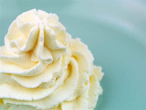 A light creamy frosting with several variations, all you need is the cake. Healthy and SImple Whipped Cream Frosting Recipe