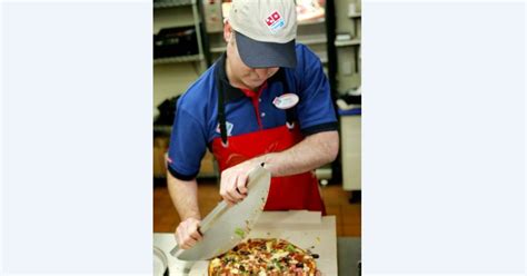 Dominos Pizza Is Hiring 300 Workers In Sacramento