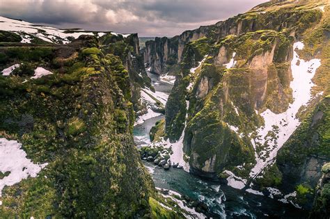 Обои река скалы снег исландия Vestur Skaftafellssysla для рабочего