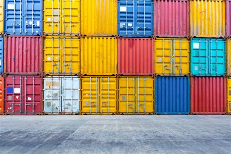Complete Guide To Ocean Shipping Containers