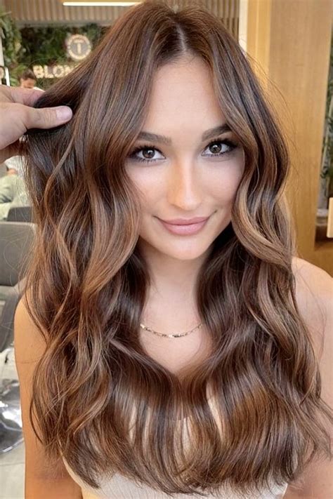 40 Gorgeous Chestnut Brown Hair Color Ideas Rich And Vibrant Your Classy Look
