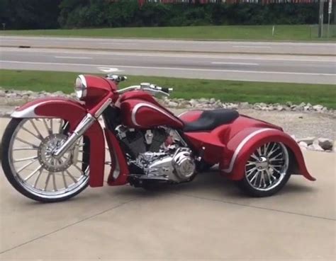 Custom Harley Davidson Trike Wheels Flourless Journal Efecto