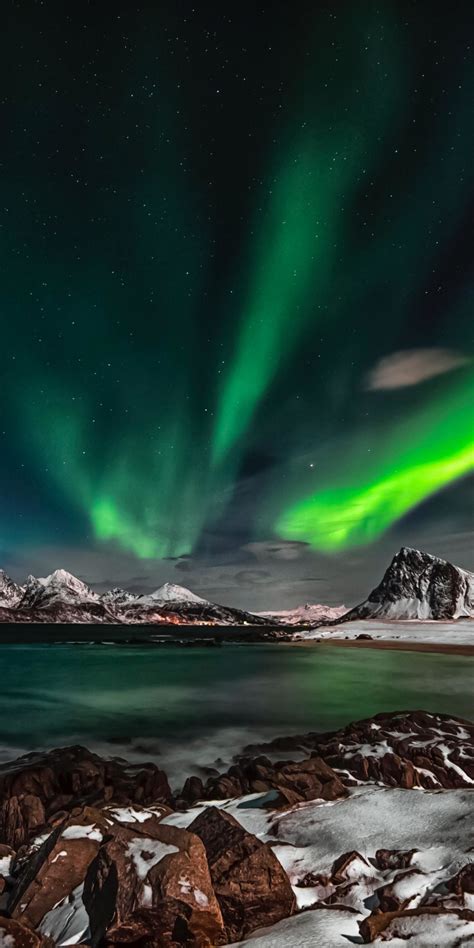Download Arctic Mountains Nature Aurora Borealis 1080x2160 Wallpaper