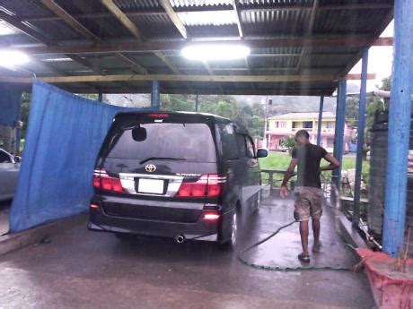 Another style of car wash is the fundraiser type in which cars are washed by hand. Deportee makes 'clean' start with car wash business | News | Jamaica Gleaner