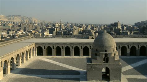 مسجد ابن طولون في القاهرة العمارة إذ تروي التاريخ