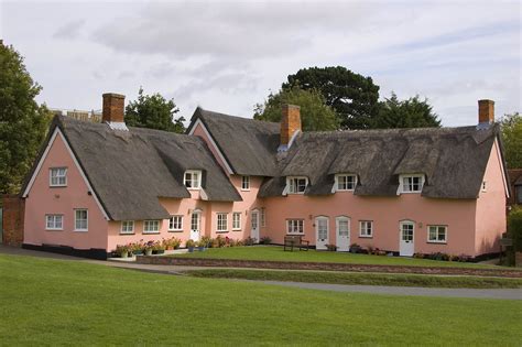 Dsc4505 Pink Houses Cavendish Suffolk Robert Worsley Flickr