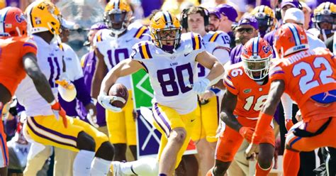 Brian Kelly Provides Final Updates Ahead Of Tennessee Matchup Sports Illustrated LSU Tigers