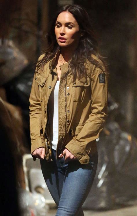 Megan Fox In Jeans On Teenage Mutant Ninja Turtles 2 Set 13 Gotceleb