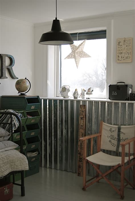 10 Beautiful Ways To Use Rusted Sheet Metal In Your Home
