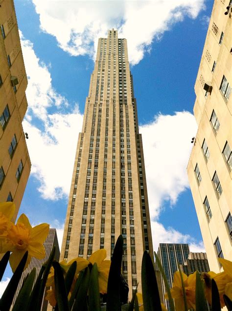 Iphone 4 New York Ge Building At 30 Rockefeller Center 30 Rock