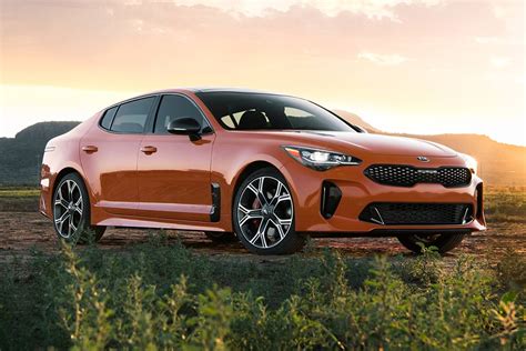 2019 Kia Stinger Vs 2019 Dodge Charger Which Is Better Autotrader