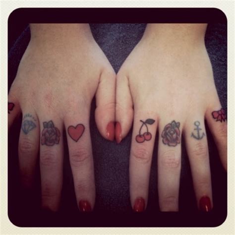 Art Of Amy Hood Finger Tattoos Finger Tattoos And Finger