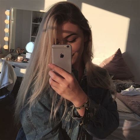 I C O ɴ Blonde Girl Selfie Blonde Girl Instagram Girls