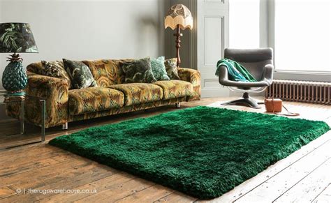 Plush Emerald Shaggy Rug Free Uk Delivery The Rugs Warehouse