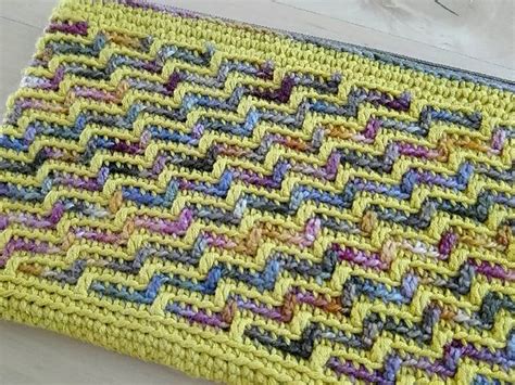 Mosaic Purses Pattern By Tinna Thórudóttir Purse Patterns Ravelry Crochet Crochet