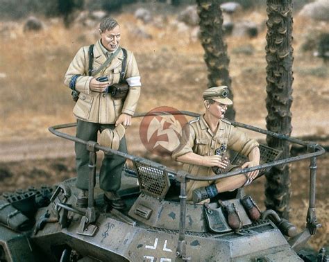 2 Figures Verlinden 135 German Dak Afrika Korps Machine Gun Team Wwii