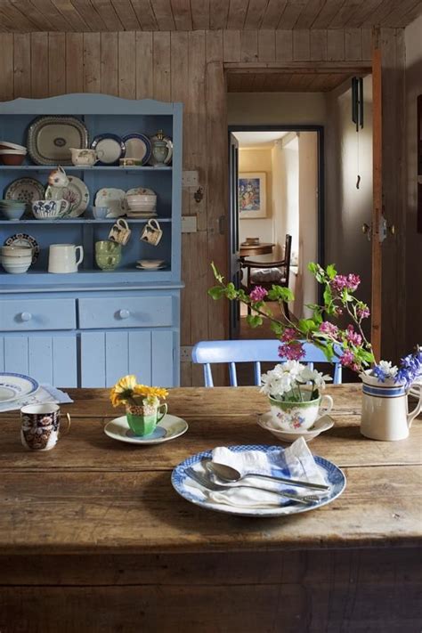 20 Irish Country Cottage Interiors