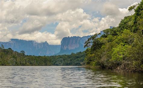 Parque Nacional Canaima Venezuela 1358418 Foto De Stock En Vecteezy