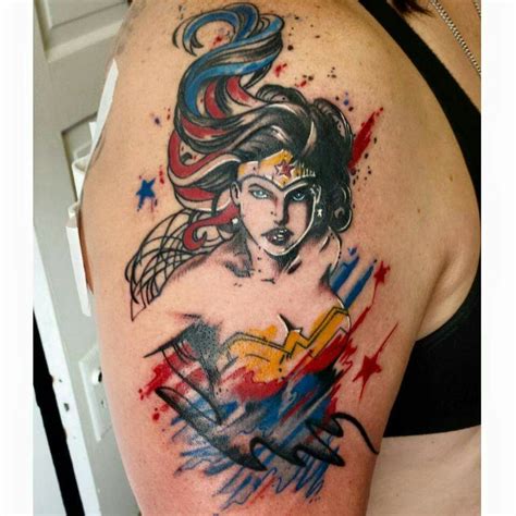 Best Wonder Woman Tattoo Ive Seen Tatuajes Bonitos Hombres Tatuajes