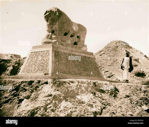 Iraq Babylon Basalt Lion 1932 Iraq Babylon Extinct City Stock