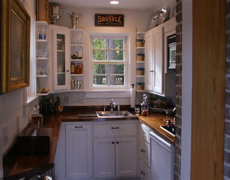 A small kitchen always has its advantages: Simple Kitchen Design for Very Small House - Kitchen ...