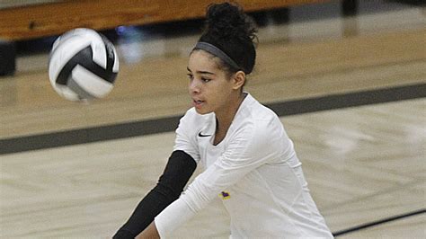 Gahanna Lincoln Roundup Defense Steps Up For Girls Volleyball Team