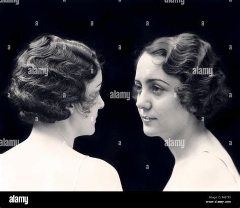 1920s Front And Back View Of Same Brunette Woman Demonstrating Marcel Wave Hairstyle C5397